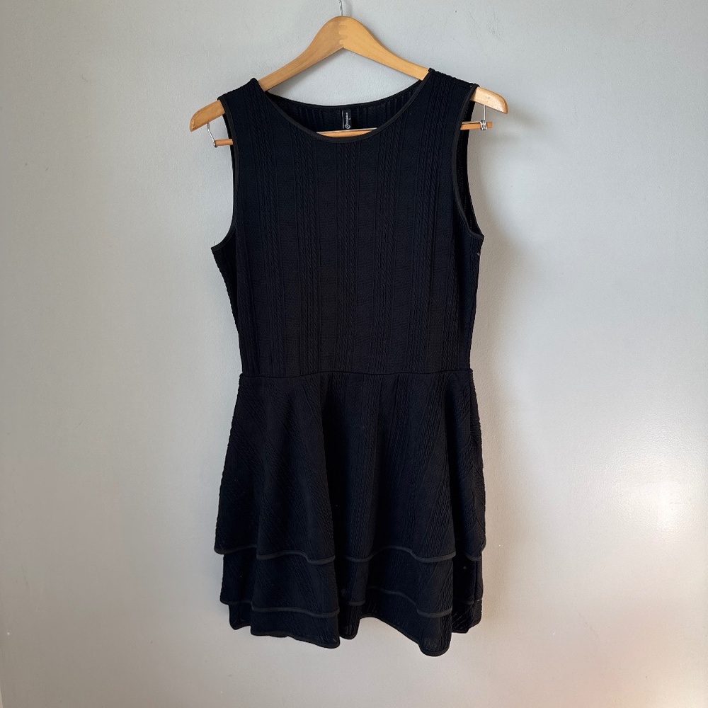 Pretty garden ruffle bottom, black dress